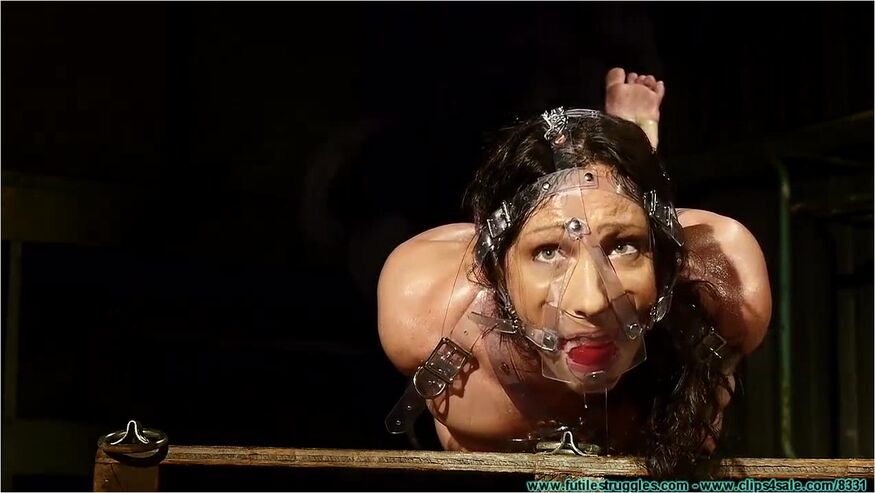 Wenona - Extreme Strap Bondage