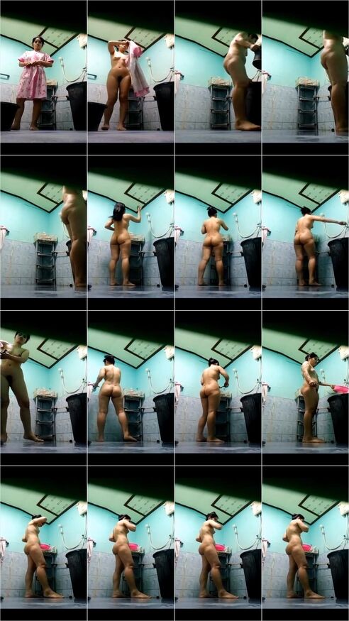 Bokep Indo Ngintip Tante Tocil Tapi Semok Lagi Mandi 1 - Bokeplah