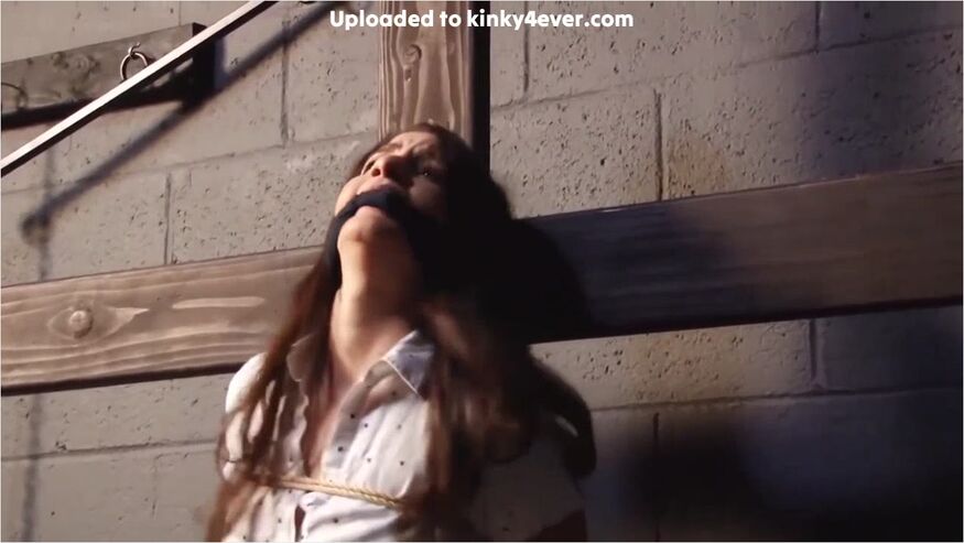 Arielles Bondage Interview Pt. 1