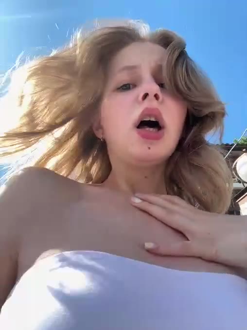 Julie_Cutie 1