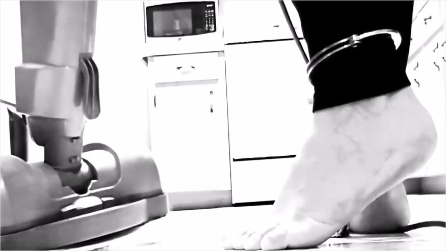 Clean Feet Bound Feet Clean Floors