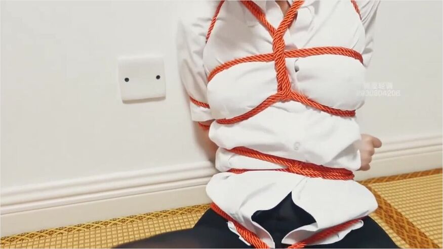Chinese Bondage (lingling 1)
