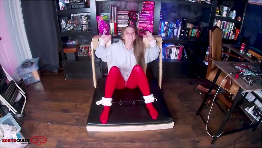 Betsy In Tights On A Platform - Teaser Video
