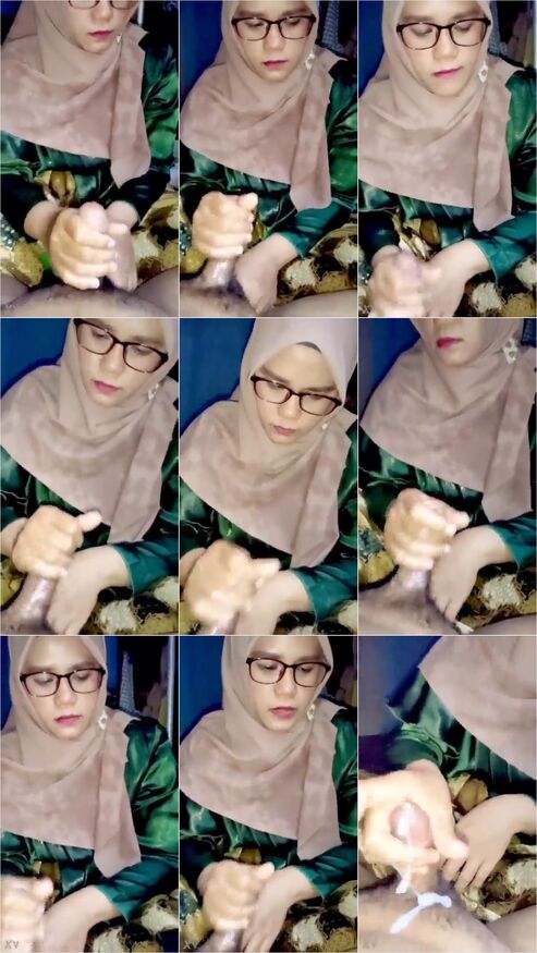 Bokep Jilbab Stw Ngocok Mukanya Kok Gitu - Bokepindo