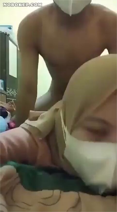 Bokep Indo Cewe Jilbab Lagi Tiduran Kena Doggy - Xjilbab