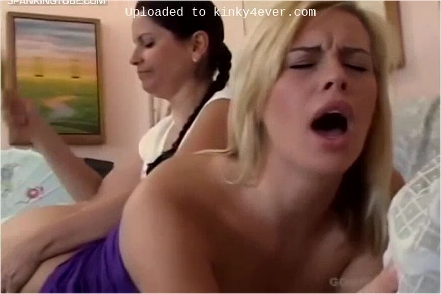 Tara Lynn Foxx And Chelsea Pfeiffer - Chelsea Spanks Goodspanking Classics