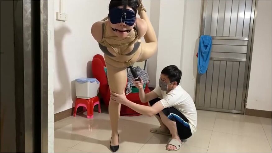 Bondage Out Door