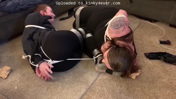 Victoria N Lucile - Try To Escape