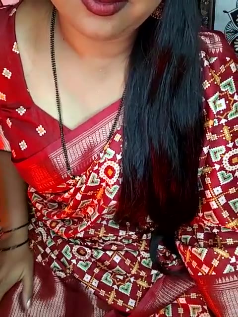 Divya_gowda_143 1