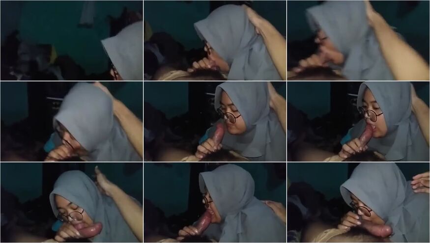 Bokep Indo Mahasiswi Jilbab Chubby Kacamata Nyepong - Bokepindoh
