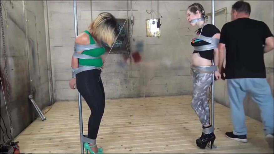 2 Girls One Rope