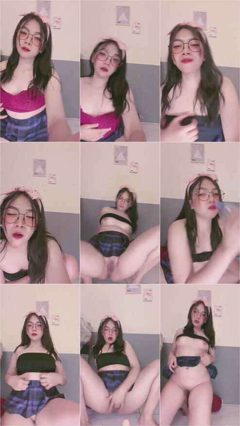 Sella Cute Udah Gak Tahan Ingin Colok Dildo Id 37149217 Mango - Bokep Indo