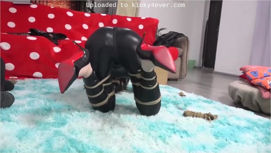 Xiaoyao Bondage Play