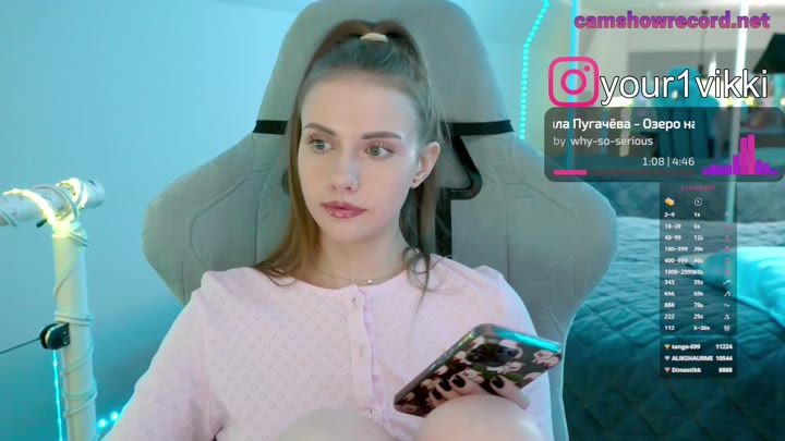 -VikkiL0vesCheese- 1