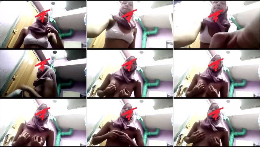 Video Jilbab Tocil Pamer Peralon Hijau KingBokep