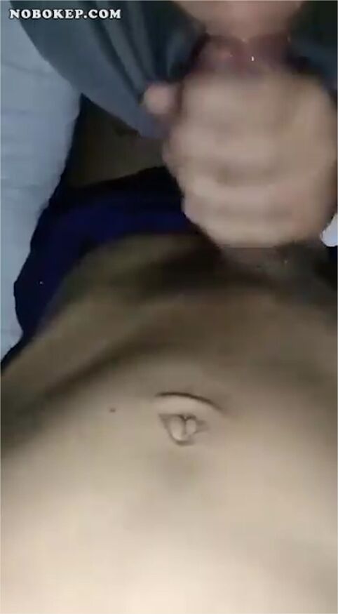 Bokep Indo Cewe Hijab Kacamata Doyan Isep Kontol - Bokepindoh
