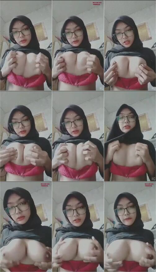 Bokep Skandal Jilbab Kacamata Tetenya Gede (1) - Bokeplah
