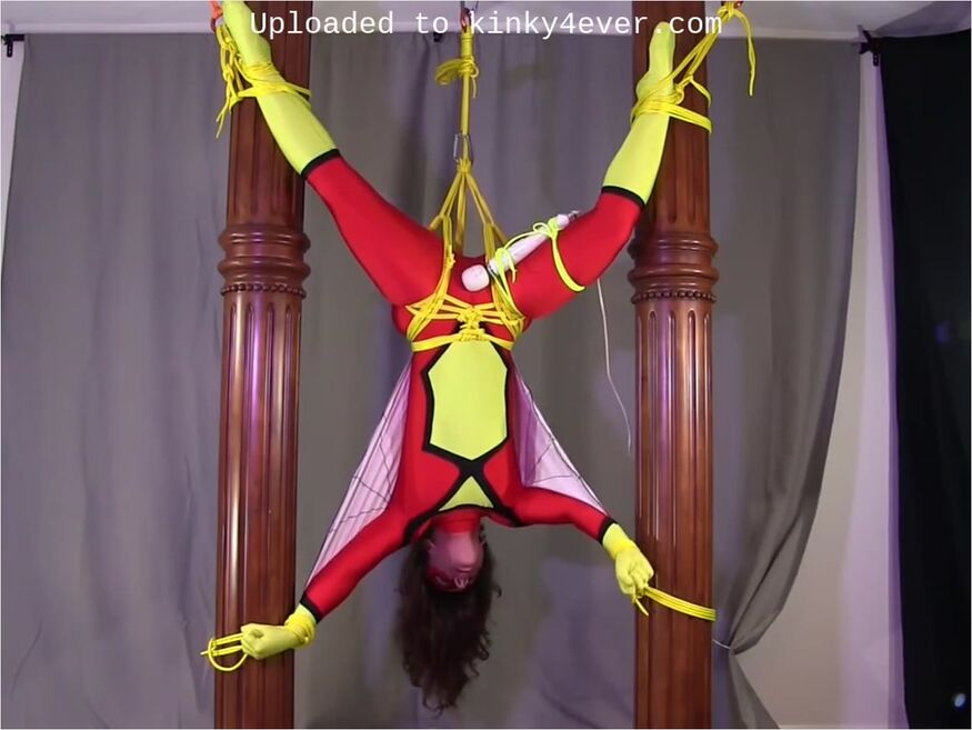 H.k Spyder Fayth Caughtn Hung To Cum