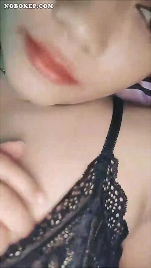 Bokep Indo Ditemenin Vcs Cewek Cantik Ampe Crot - Sangegang