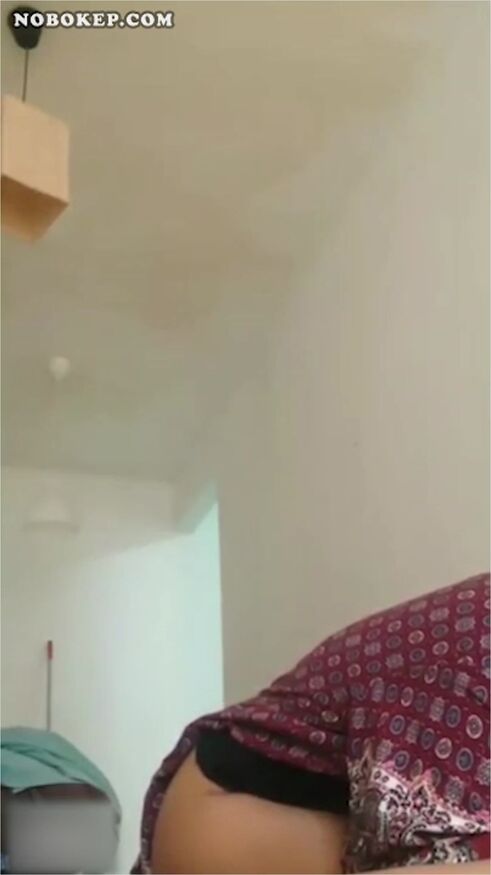 Bokep Indo Menikmati Sepongan Binor Ngentot Di Hotel - Ngentub