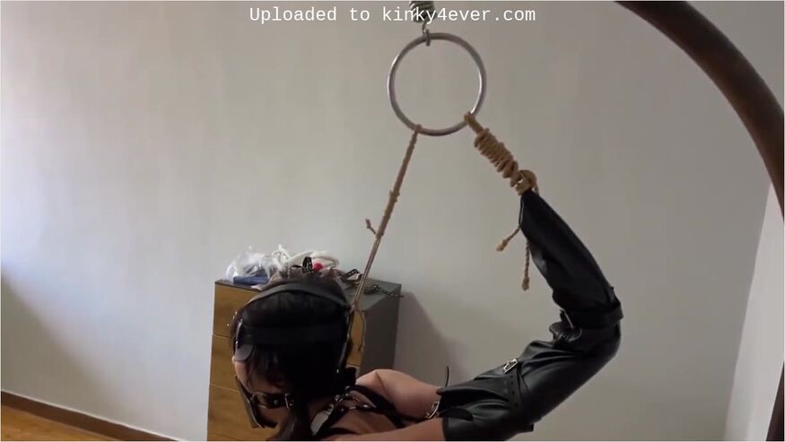 Chinese Strappado