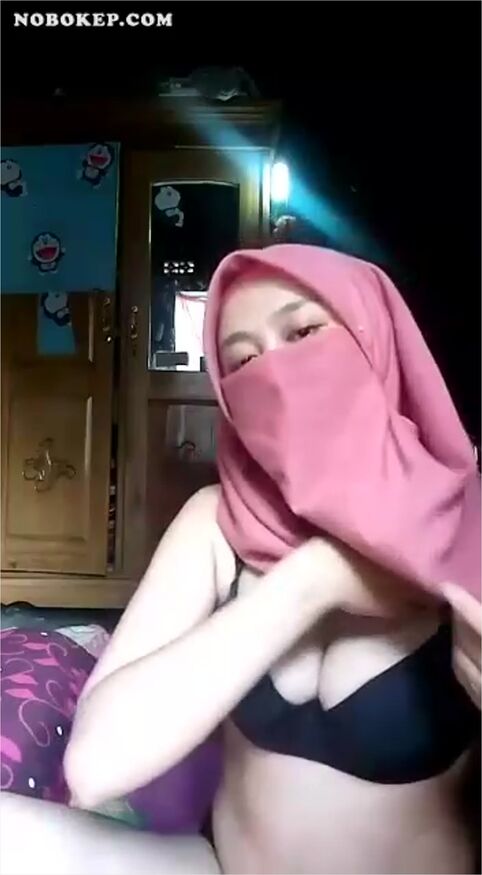 Bokep Indo Tante Hijab Bugil Remas Toket Desah - Se Bokep