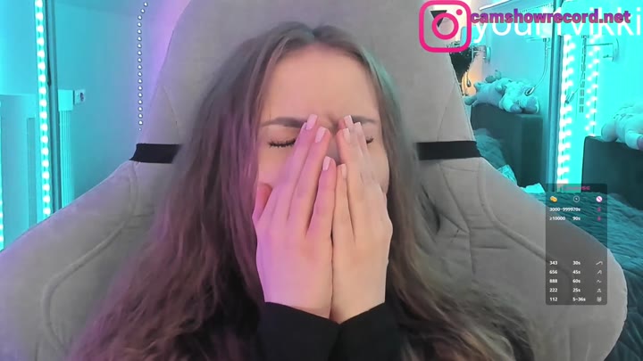 -VikkiL0vesCheese- 1