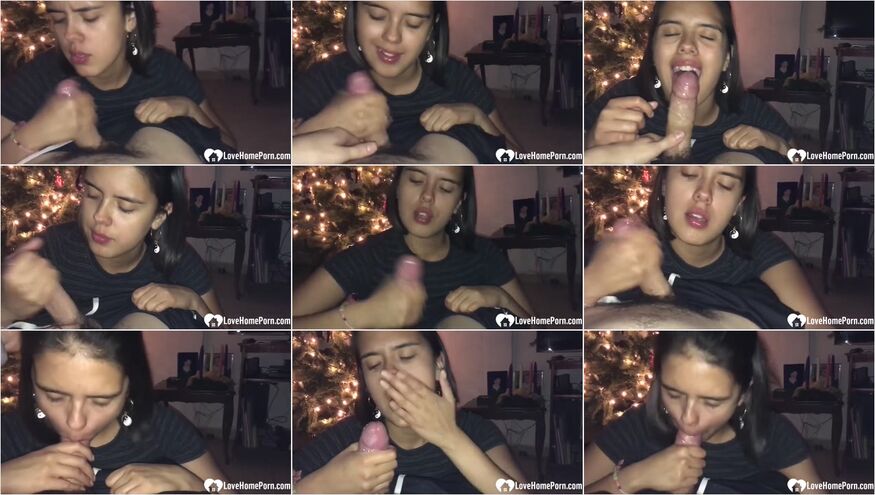Girlfriend Treats Me With A Sloppy Blowjob For Christmas - Bokep Barat