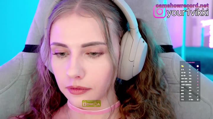 -VikkiL0vesCheese- 1