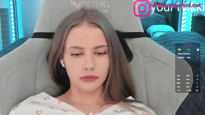 -VikkiL0vesCheese- 1