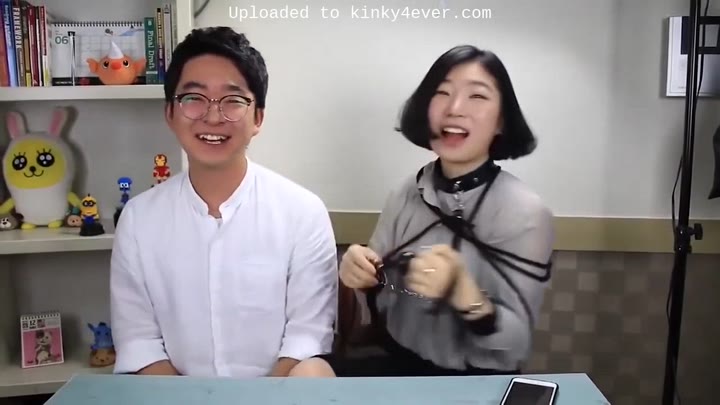 Koreans Try 50 Shades Style Bondage