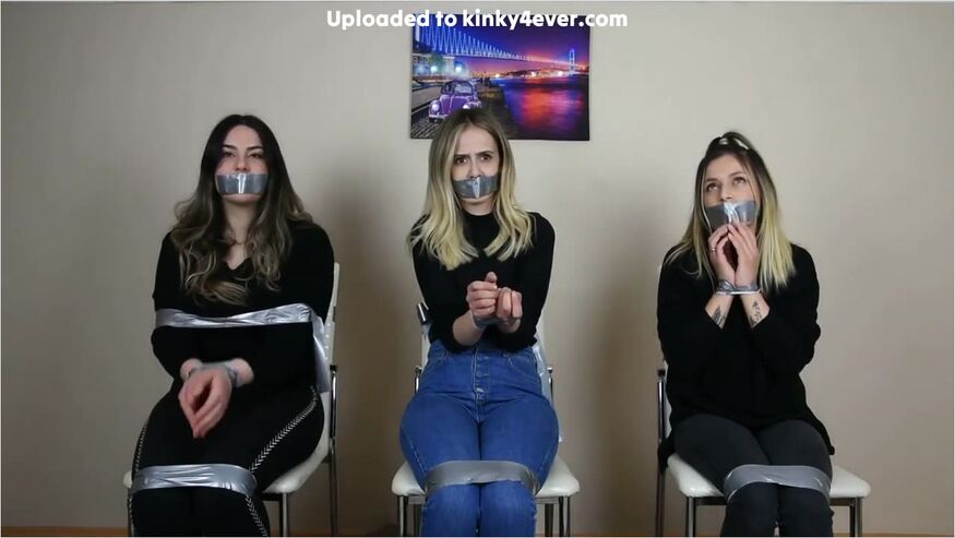 Trio Chairtied