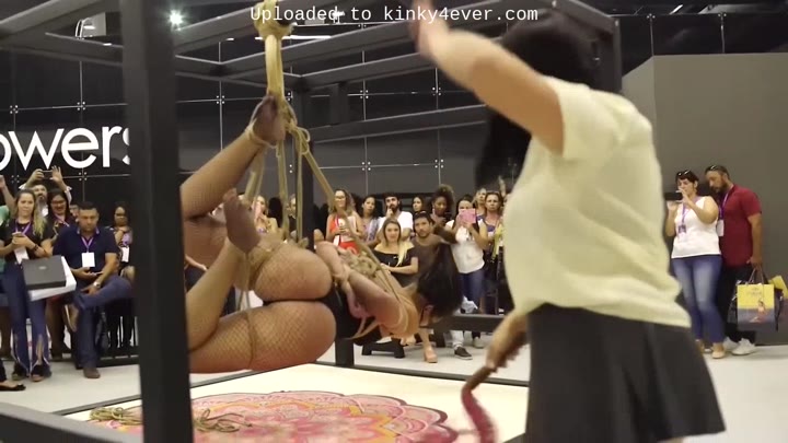 Public Shibari Session