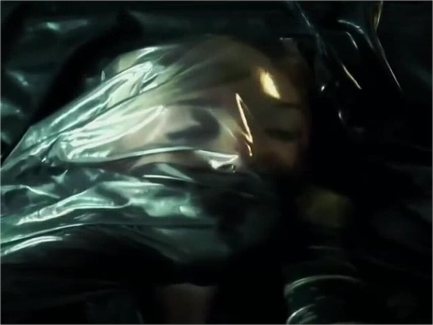 Latex Breathplay