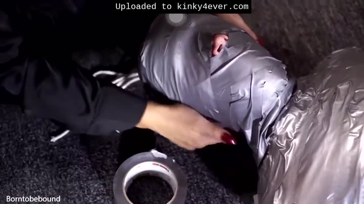 A Cop Was Mummified By A Lady