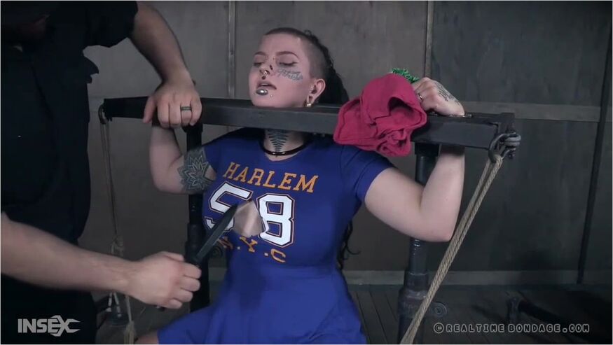 The Worst Cheerleader - Luna Lavey
