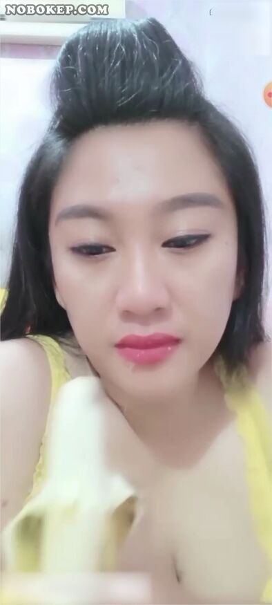 Bokep Indo Live Puspita Nyepong Pisang Godain Pascol - Bokepindo