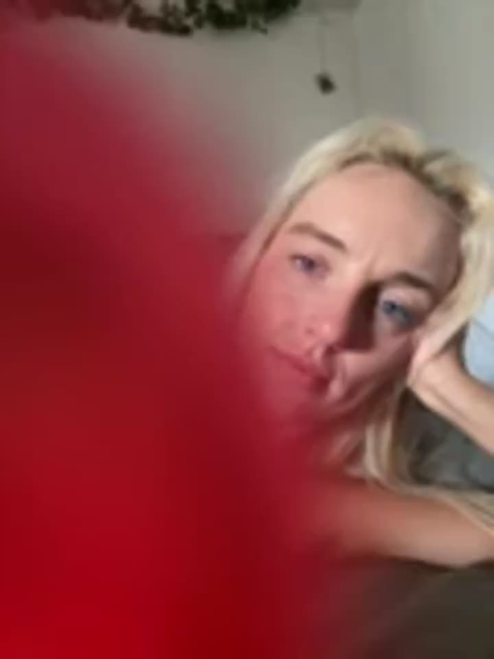 BlondeBombshellAmelia 1