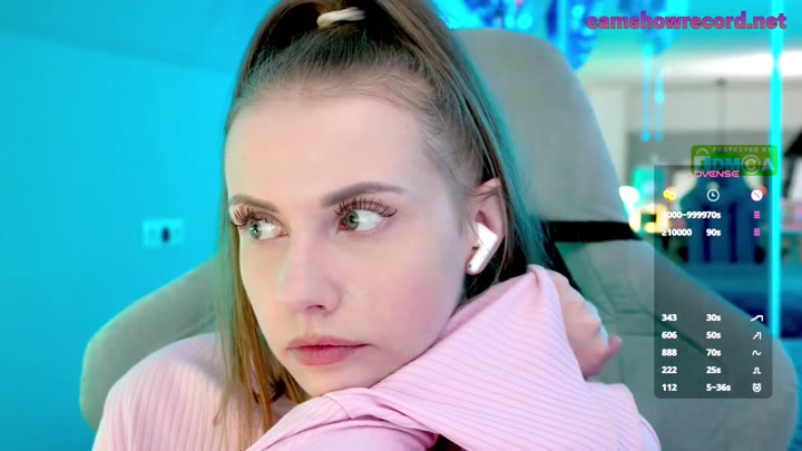 -VikkiL0vesCheese- 1