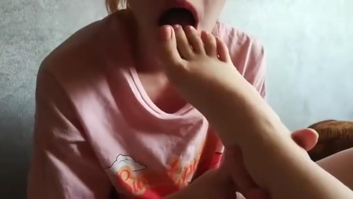 Horny Lesbian Blonde Sucking And Licking My Sexy Toes On The Floor