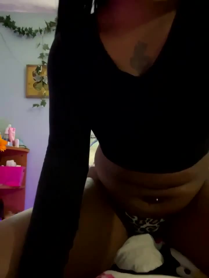 ebonycatlisaaaalime 1