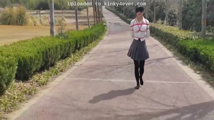 Blind Walk In The Park