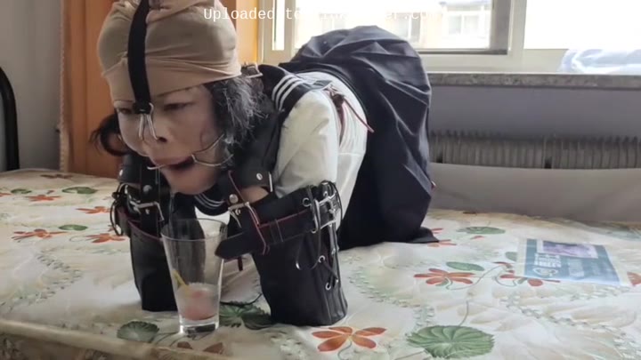 Chinese Drooling Bondage